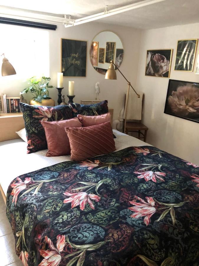 Suite Apartment With Garden And All Amenities 馬爾默 外观 照片